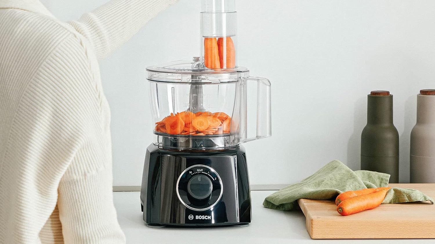 غذاساز بوش مدل MCM3201B — نمای ۵